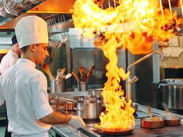 Tips for food safety in commercial kitchens